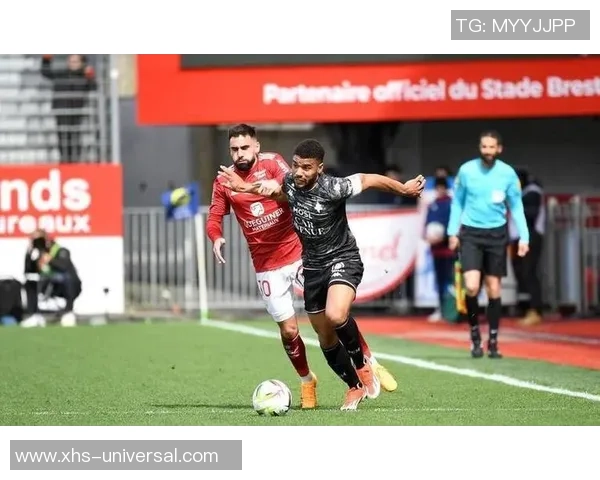 法甲第14轮精彩对决布雷斯特主场逆转梅斯继续不败之路